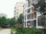 南北通透，周邊配套實(shí)施齊全，居家方便